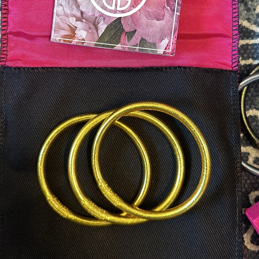Authentic gold size medium budha girl bangles